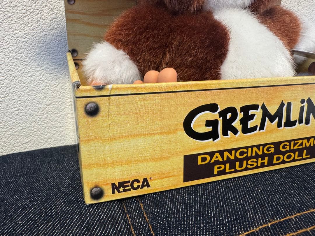 値下げ！【新品・未開封】グレムリン ギズモダンシングプラッシュドール NECA製