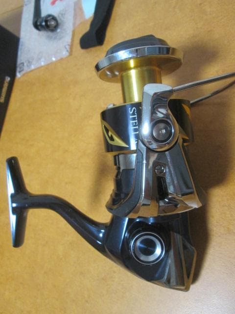 19ステラSW 8000PG 中古