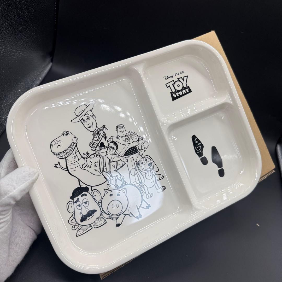 世界30セット限定 トイストーリー TOY’S BOX 95 オリジナル食器