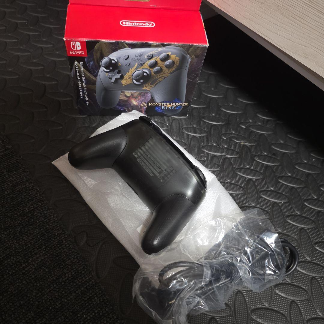 NintendoSwitch&Proコン モンハンライズ スペシャルエディション