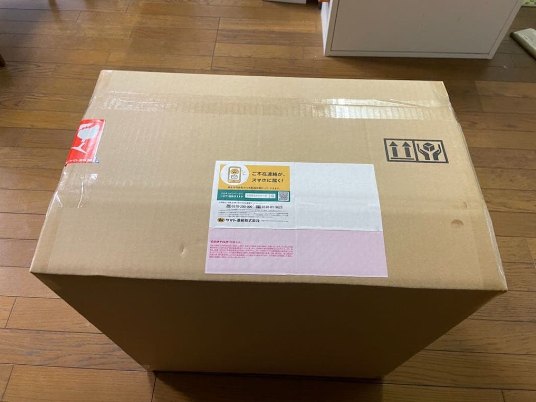 新品　ワンダーウーマン ゴールドアーマー版 ボーナスアクセサリー付　ホットトイズ