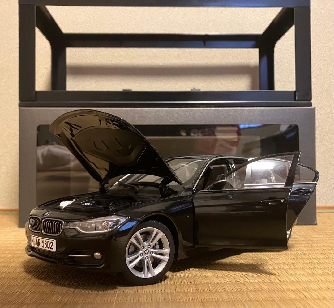 1/18 Paragon製  335i F30 ブラックサファイア