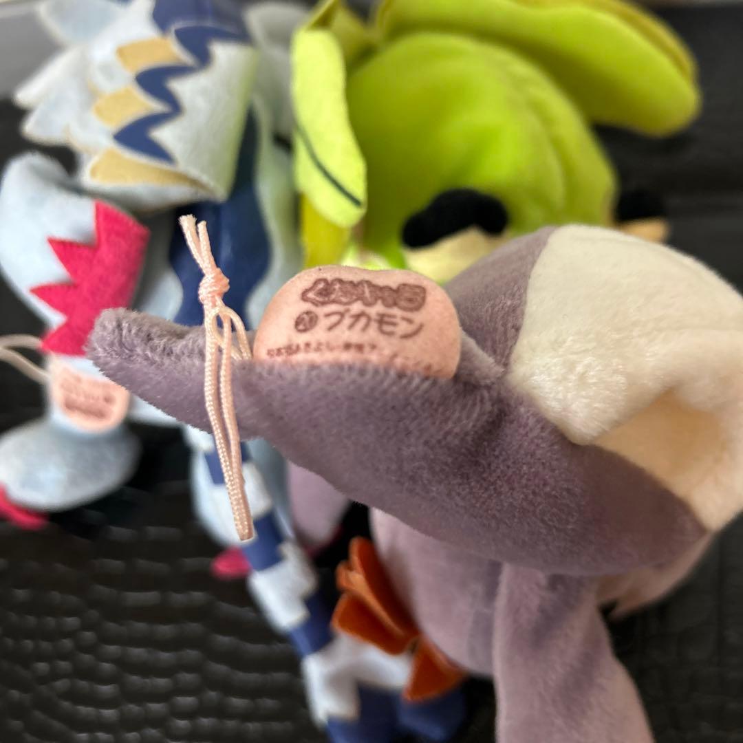 くたキャラ デジモン ガルルモン タネモン プカモン 3種＋くるりんマスコット