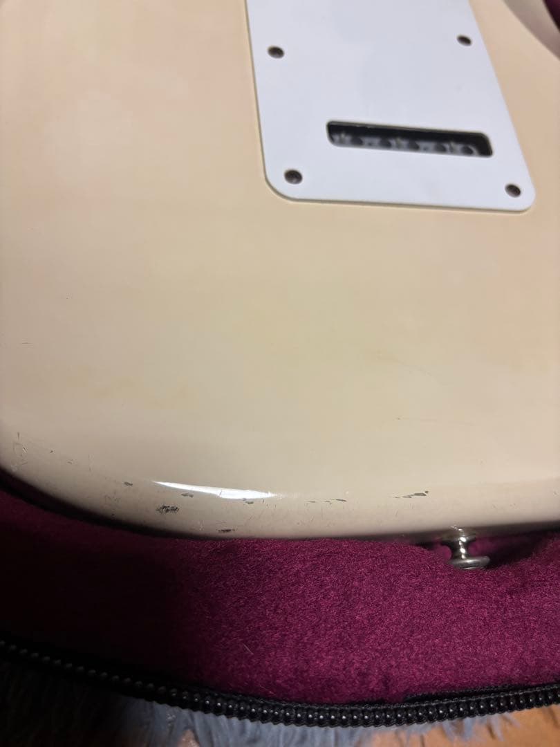 Fender Mexico Stratocaster(セミハードケース付き)