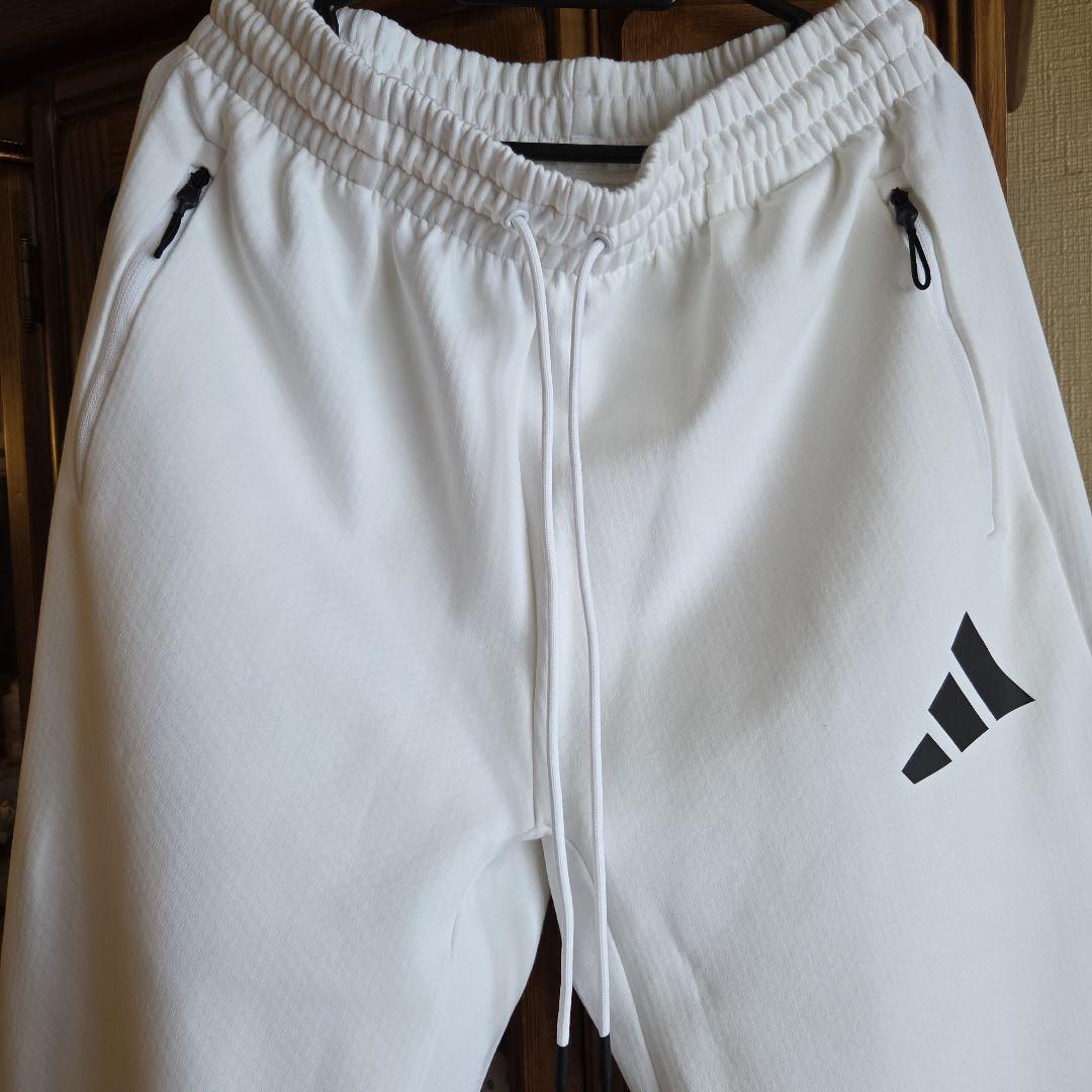 adidas　パーカーセットアップ Lサイズ　ホワイト/ブラック