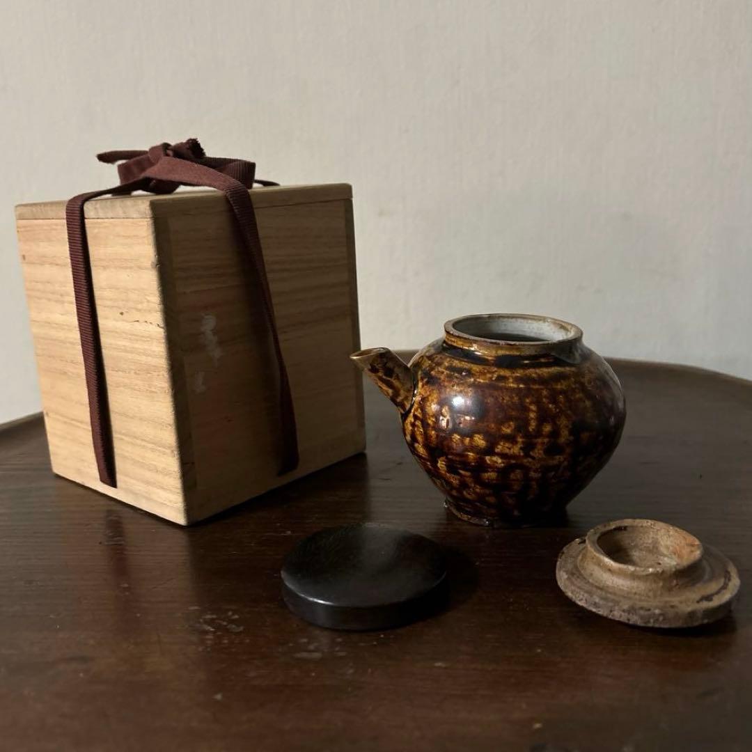 李朝飴釉薬蓋つき注ぎ口　酒器　煎茶　花入　アンティーク　古美術　骨董　　古美術