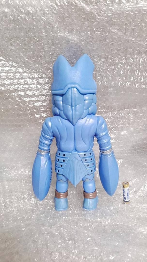 ２４cm 新品 ウルトラマン バルタン星人 ソフビ 円谷 スカイブルーバージョン