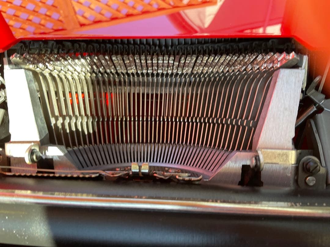 olivetti valentine 整備済　完動品　中古品　超綺麗