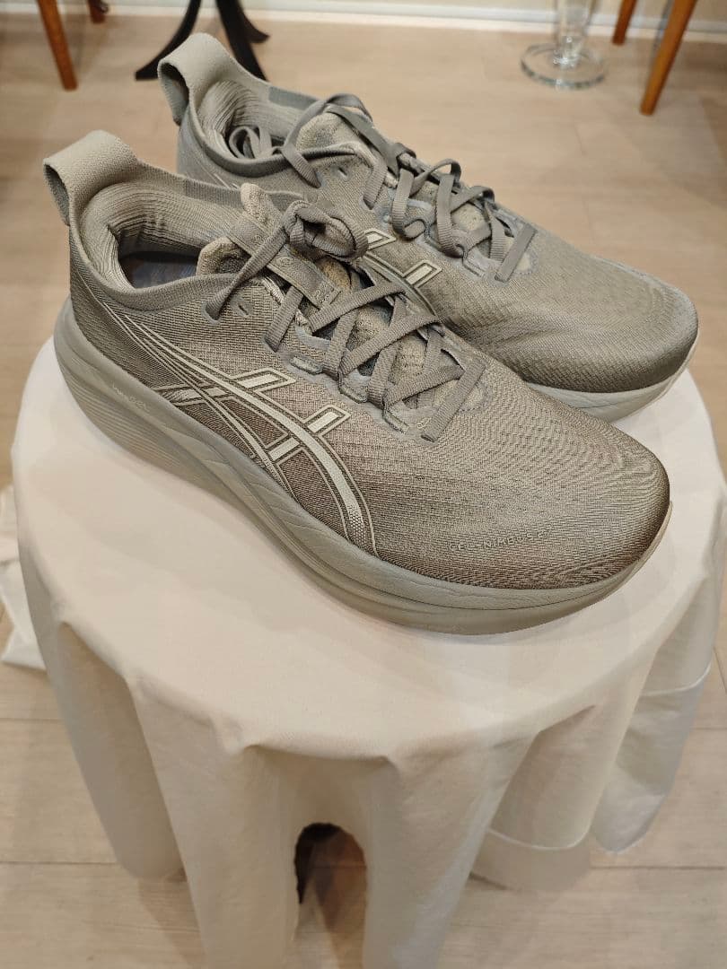 スパイク・シューズ ASICS GEL-NIMBUS 27 Size27.0cm
