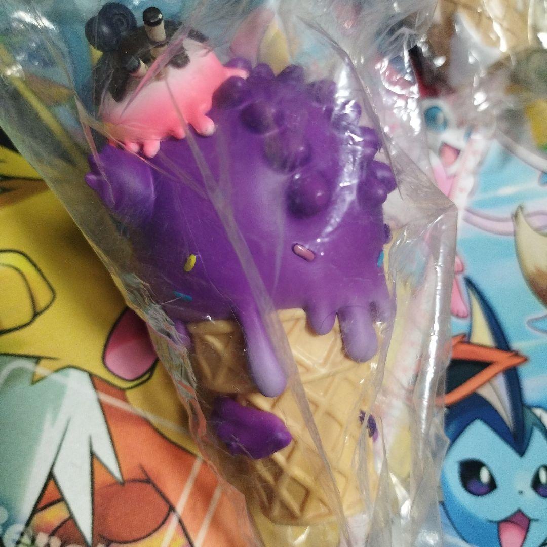 匿名配送無料　ピカチュウ アイスクリームフィギュア　ポケモンカフェ