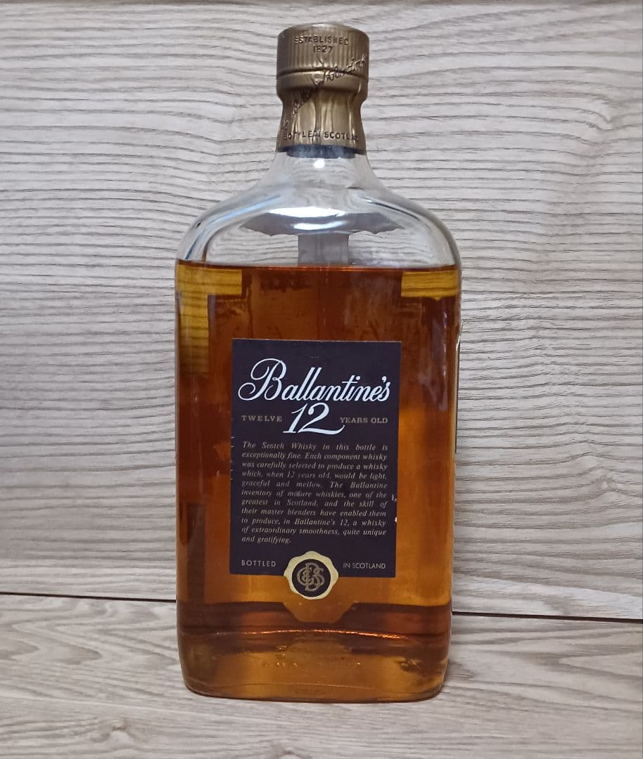 バランタイン 12年 1136ml 43%　赤青旗紋章　古酒　1970年代流通品