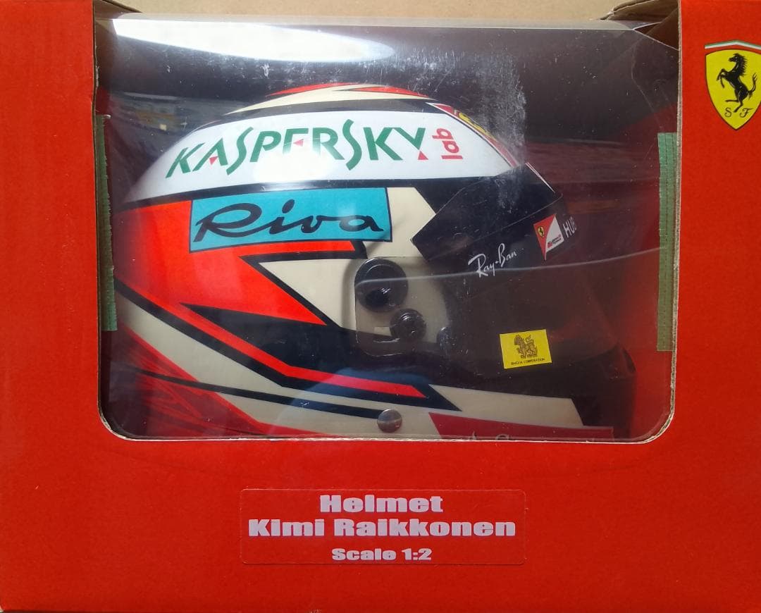 ライコネン 2017 1/2 ヘルメット F1 フェラーリ raikkonen
