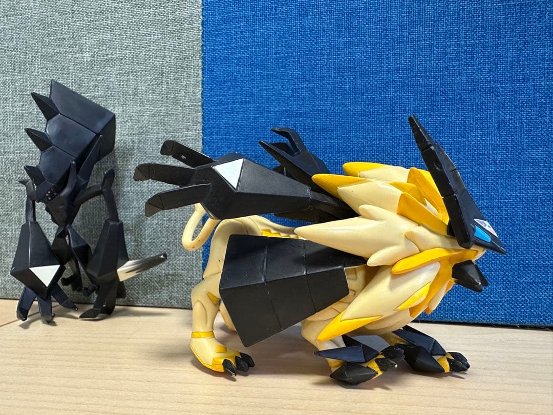 ポケモン　モンコレ　フィギュア　ネクロズマ3点セット
