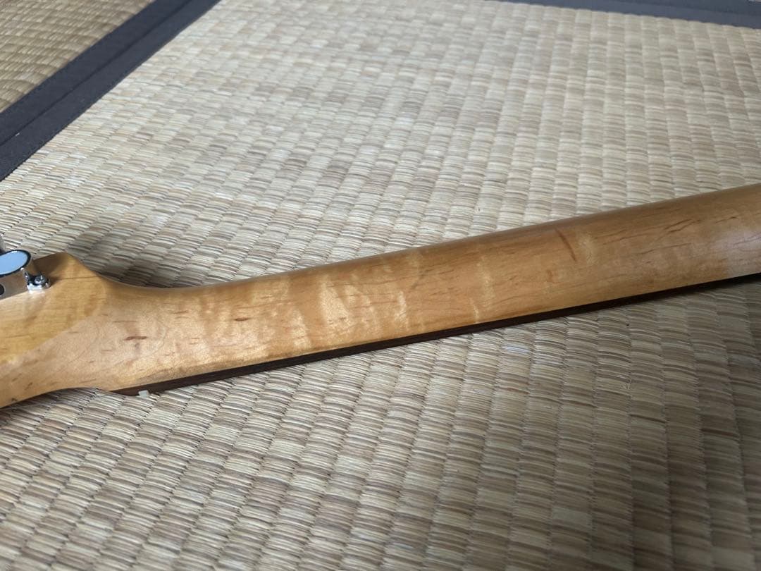 Telecasterタイプ（Fenderギターケース付き）