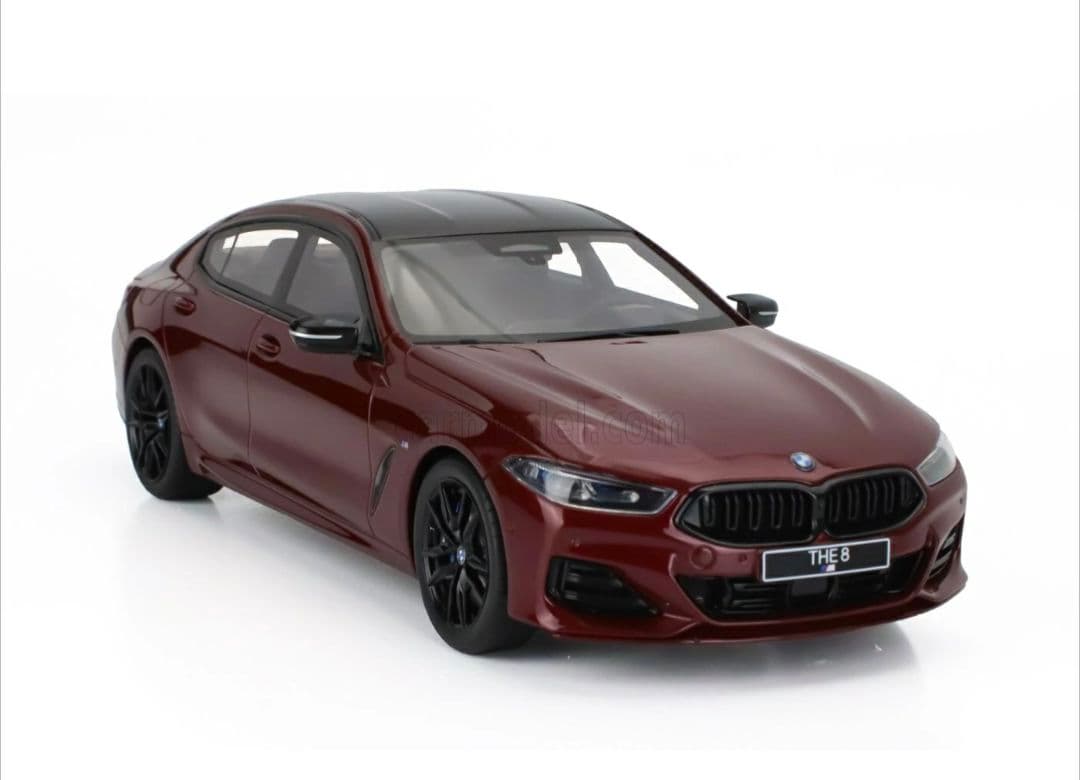 GT Sprit　 8シリーズ　1/18　京商　ミニカー　オートアート