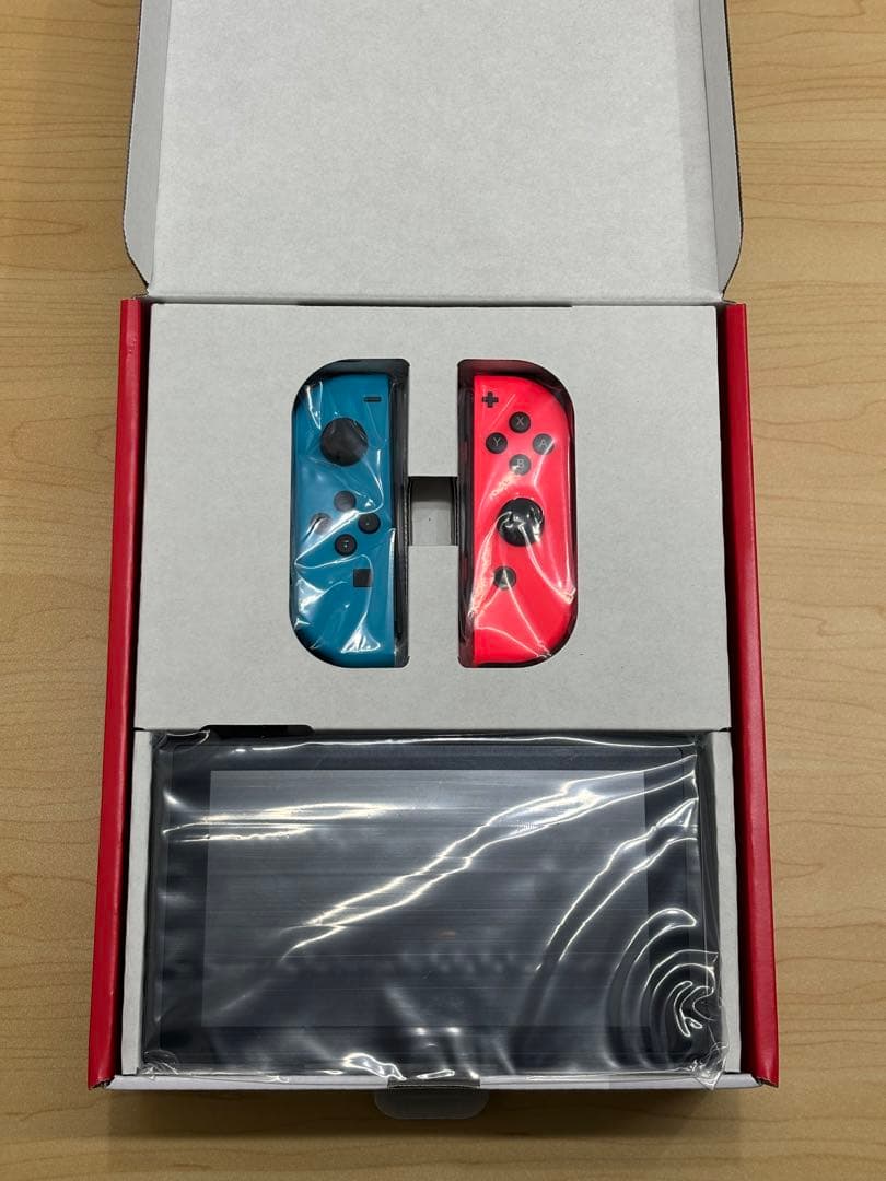 【新品未使用】Nintendo Switch ネオンブルー/ネオンレッド 本体