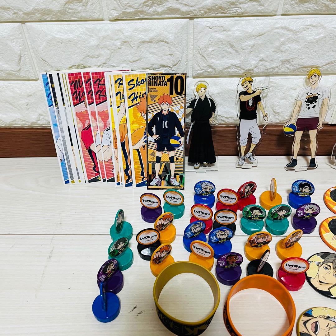 ハイキュー　日向 影山 山口 月島蛍　缶バッジ　シール　カード