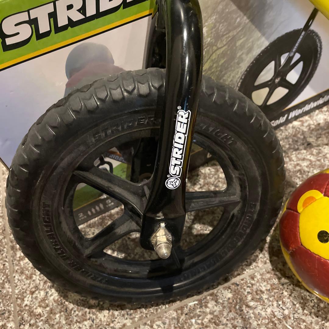 2 STRIDER ストライダー　バランスバイク　スポーツモデル　イエロー