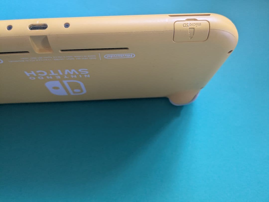 【ジャンク品】ニンテンドースイッチライト本体のみ