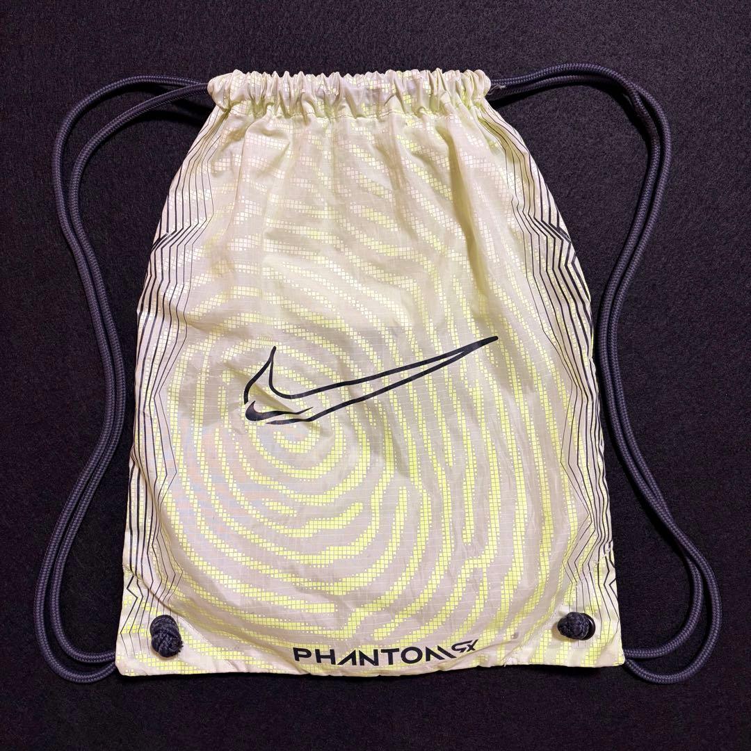【極美品】NIKE ファントム GXエリート FG