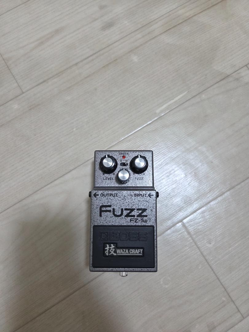 BOSS FZ-1w ファズペダル