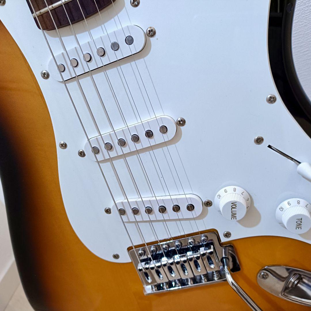 Squier ストラトキャスター　サンバースト エレキギター メンテ済