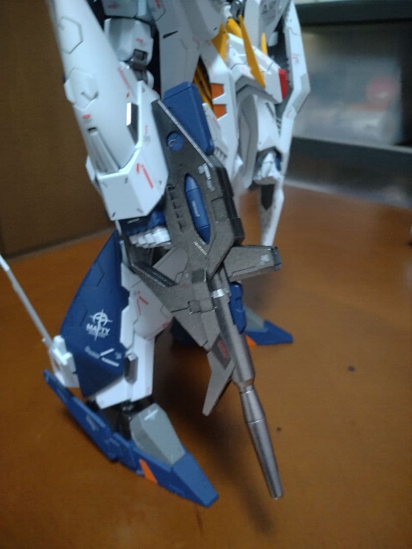 HG 1/144 クスィーガンダム(完成品)