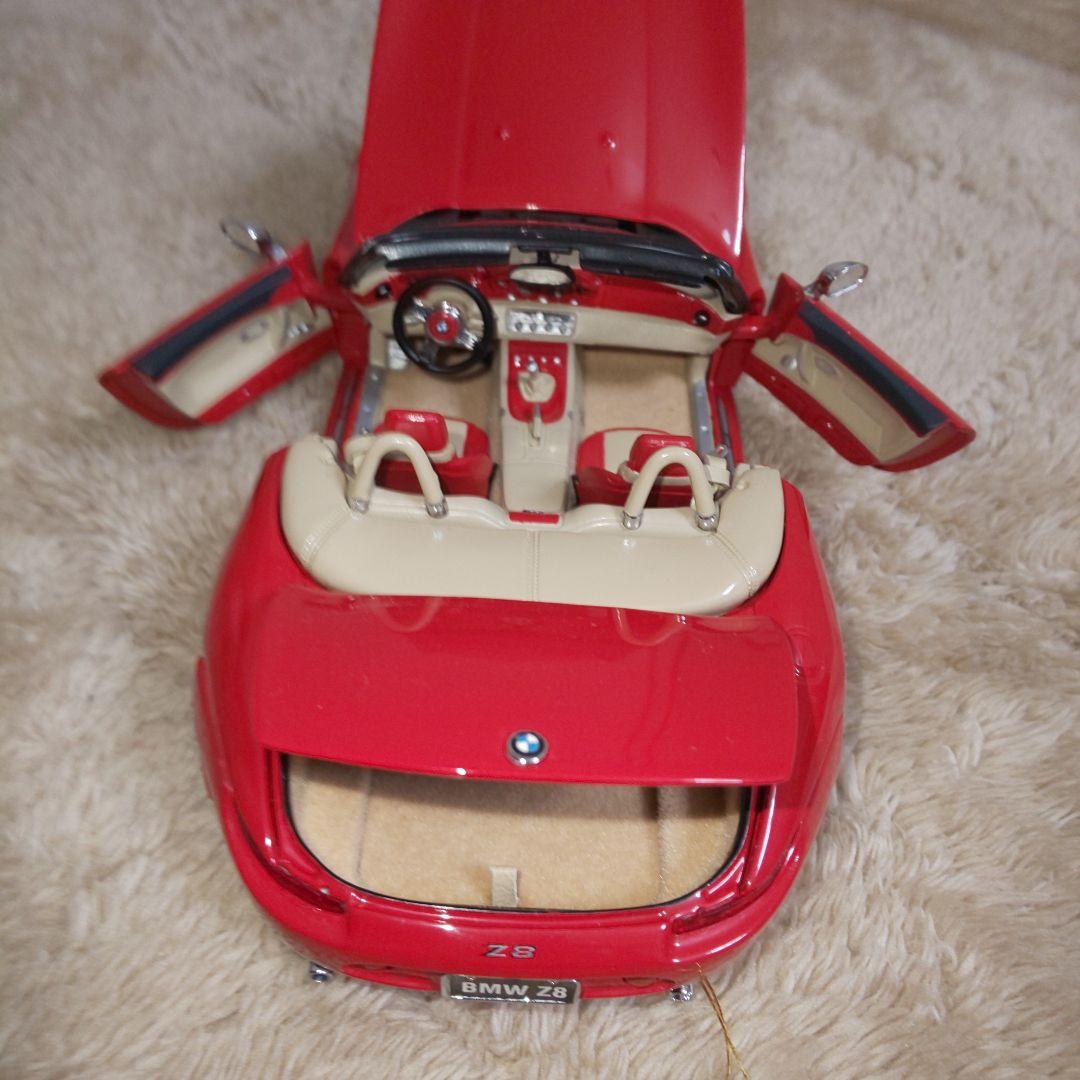 ミニカー  Z8