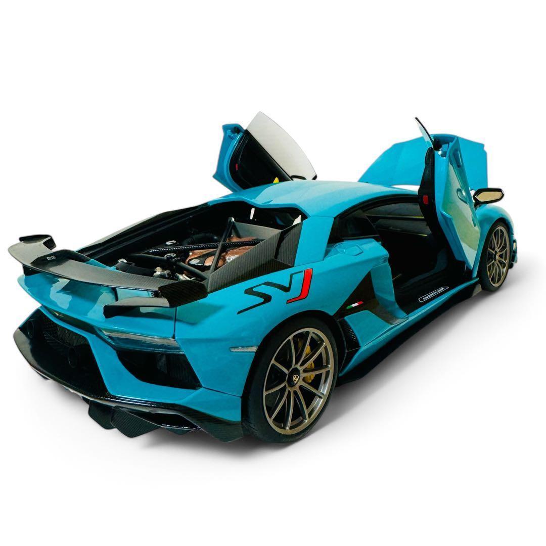 オートアート 1/18 ランボルギーニアヴェンタドール SVJ ターコイズブルー