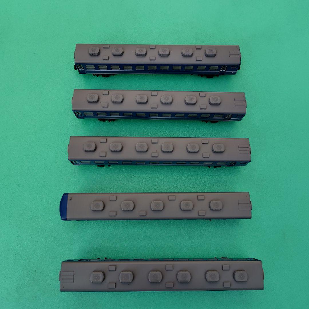 Nゲージ 鉄道模型 5両編成 青と黒