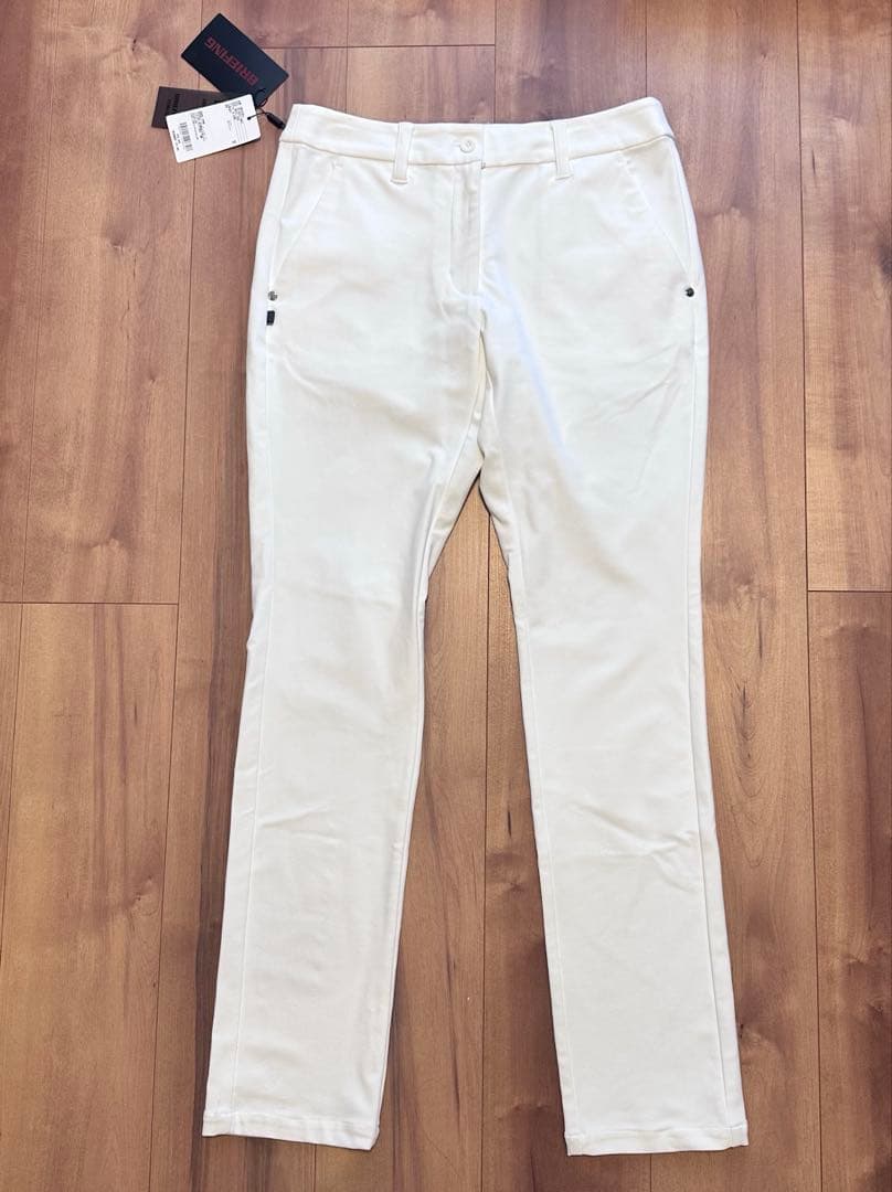 定番　スリムパンツ　ホワイト　サイズM 春夏　ストレッチ　新品タグ付　レディース