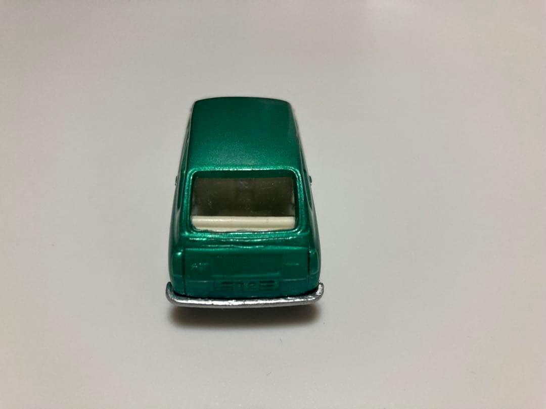 トミカ　黒箱　日本製　スバル　R-2 白シート