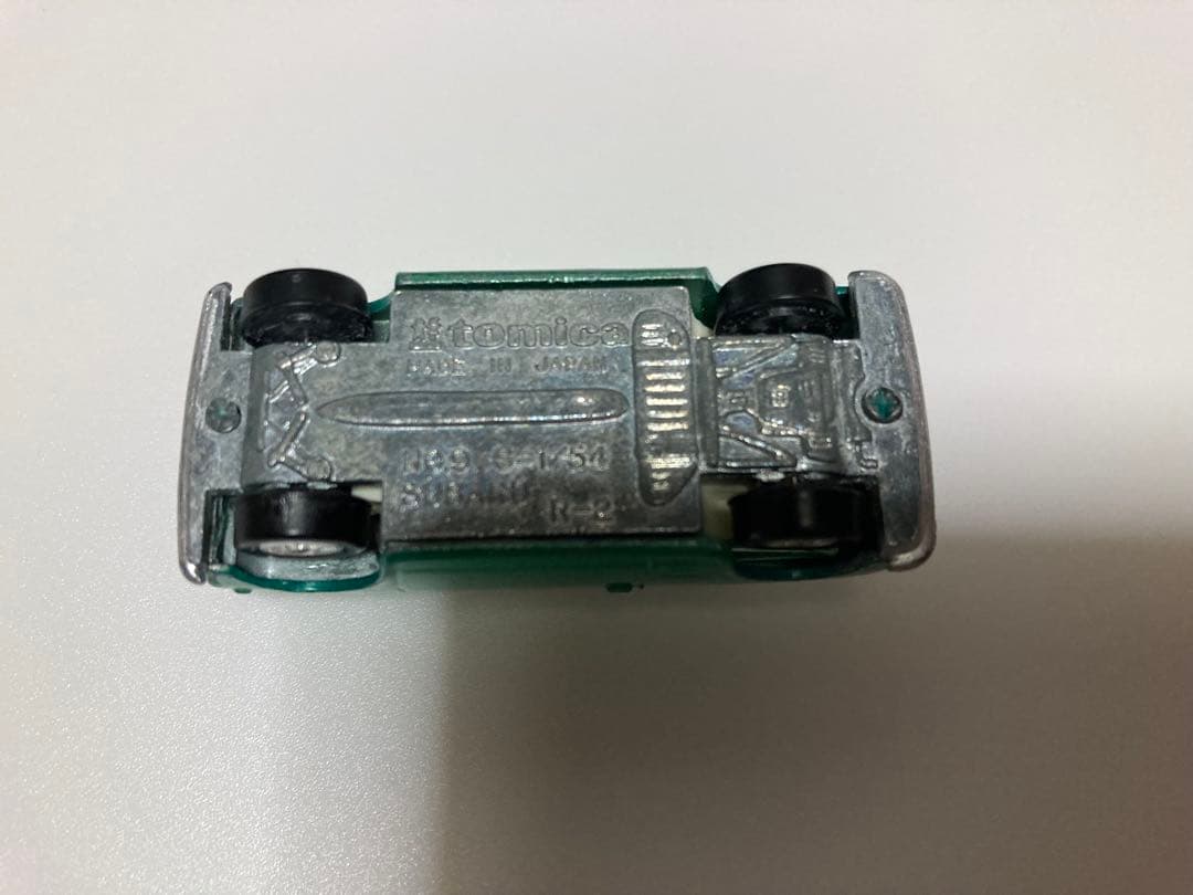 トミカ　黒箱　日本製　スバル　R-2 白シート