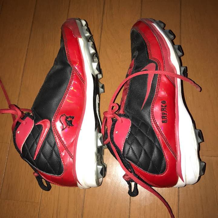 NIKE スパイク