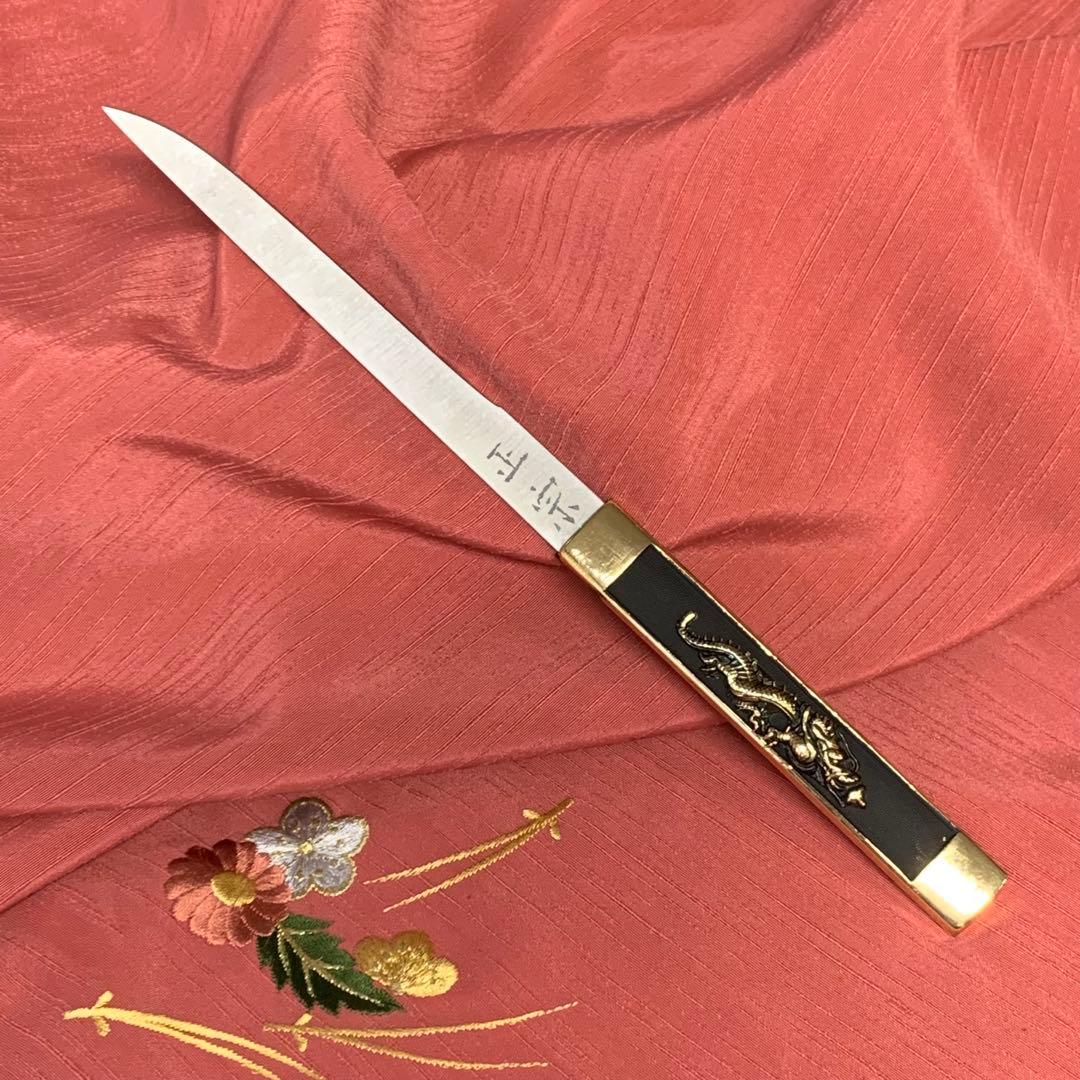 【新品・未使用】龍 辰 装飾刀 専用箱付き