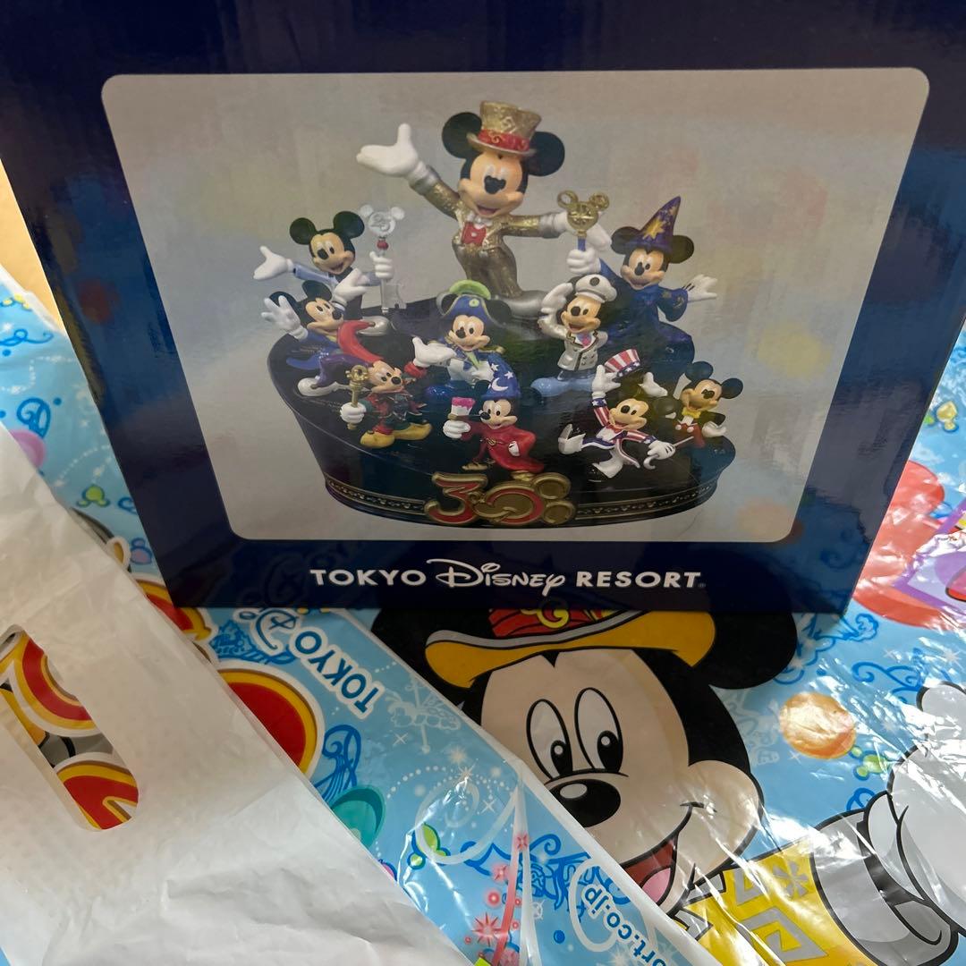 【新品】東京ディズニーリゾート30周年　ミッキーマウス　ヒストリーフィギュアリン