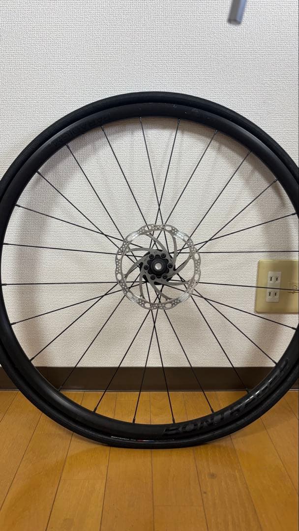 BONTRAGER PARADIGM 完組ホイールセット　チューブレスレディ