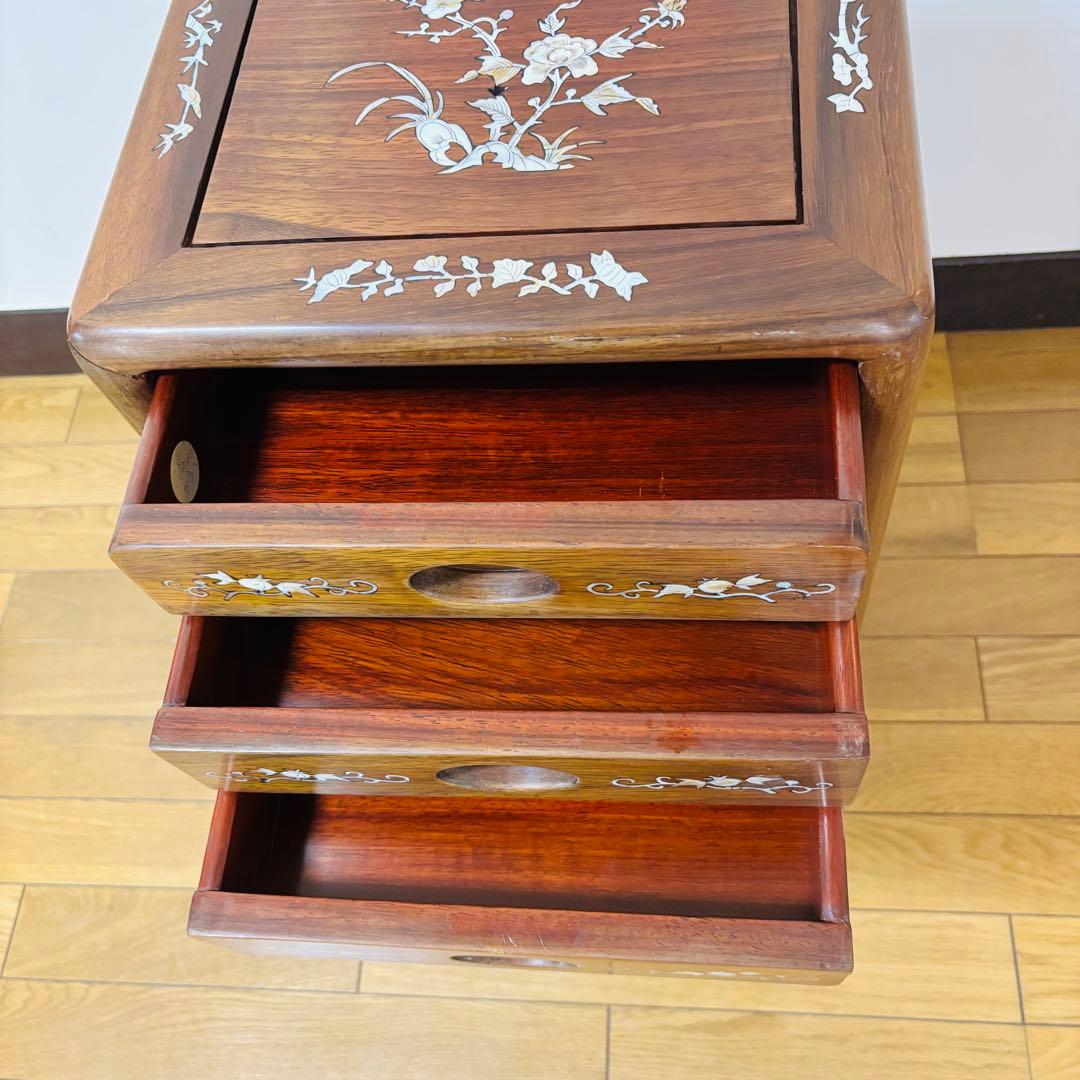 中国骨董 唐木 花梨 無垢材 螺鈿細工 小引き出し 8杯 8段箪笥 箪笥 タンス