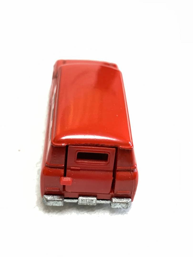 トミカ トヨタ ハイラックス 郵便車(黒箱　日本製)シール未使用