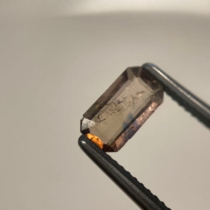 アキシナイト ブルー ルース