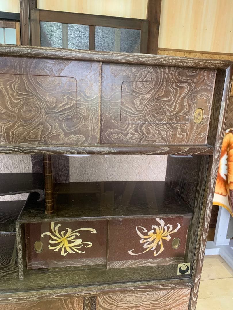 しい木目の昭和レトロ茶箪笥　和家具　木製　一体型