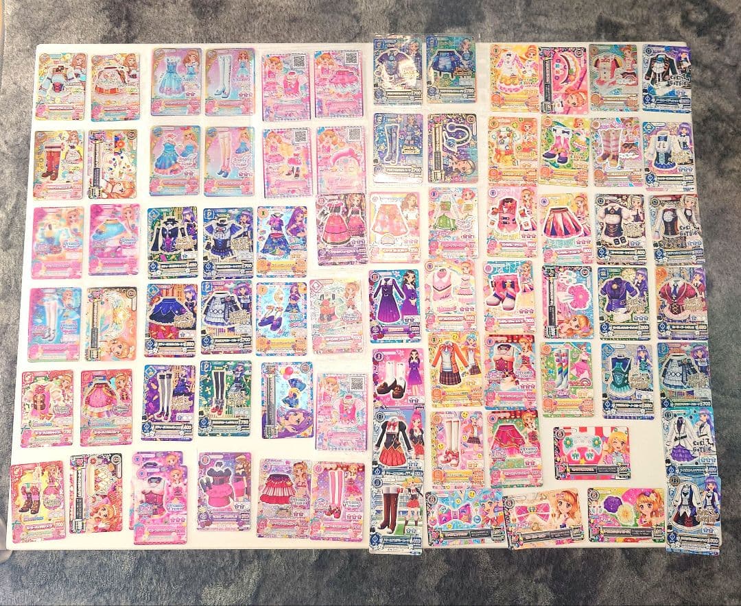 平成女子アイカツまとめ売り！アイカツカード＋Blu-raybox＆映画パンフ