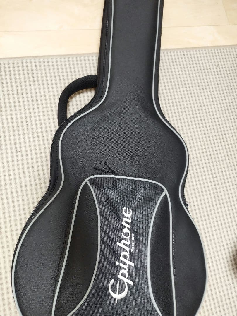 ギター Epiphone Lucille