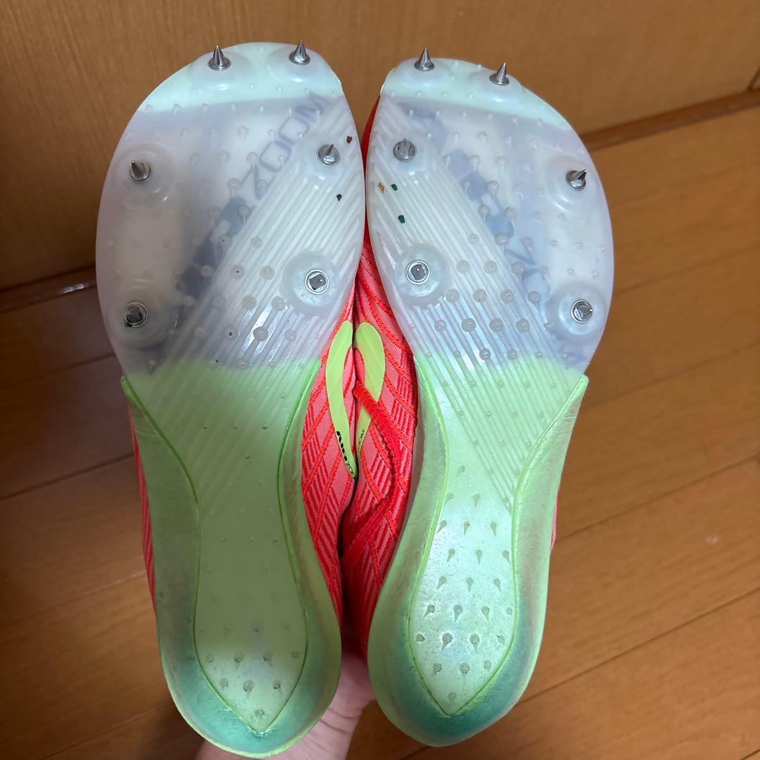 早い者勝ち NIKE マックスフライ2 24.5 （右足外パンク）