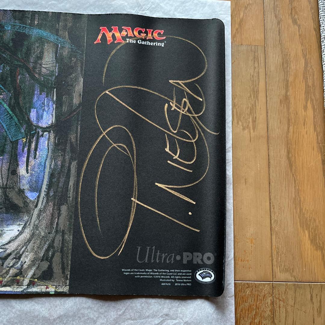 MTG プレイマット　グルランド　沼　サイン入り
