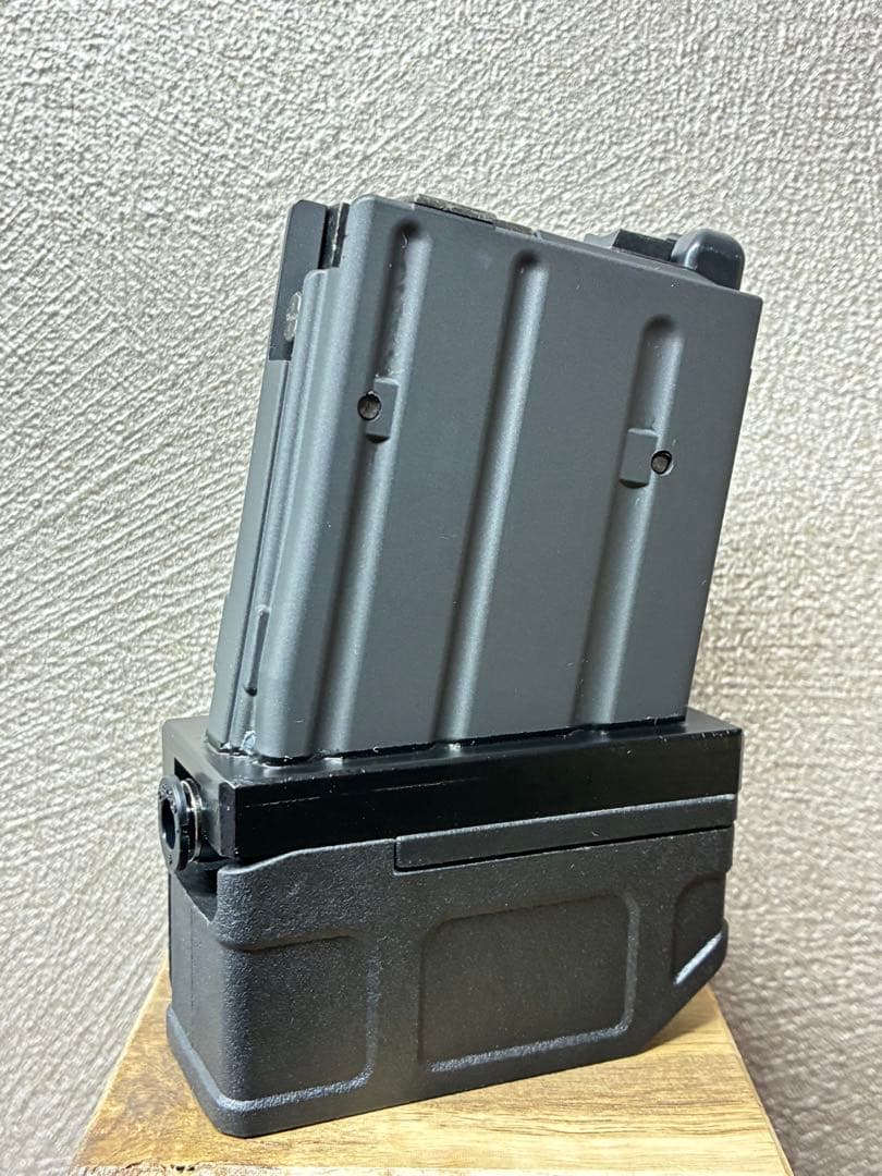 R7-32 東京マルイ GBB M4 マガジンアダプター 外部ソース仕様