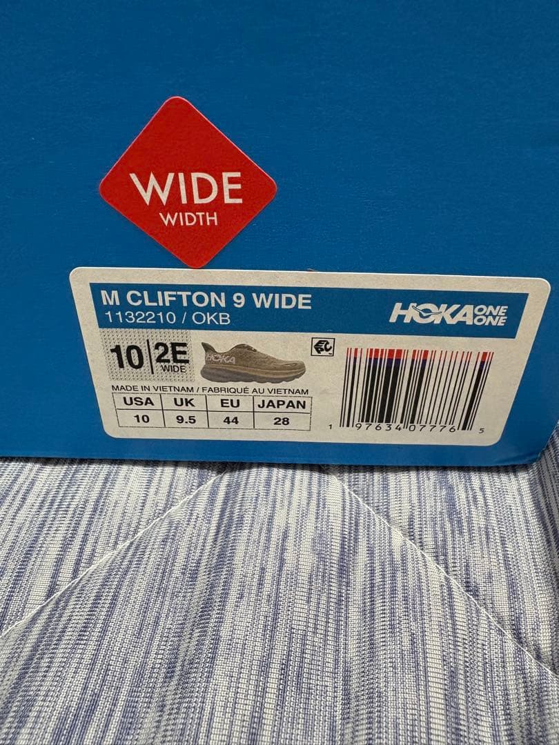 HOKA CLIFTON 9 WIDE 10 2E 28cm 未使用