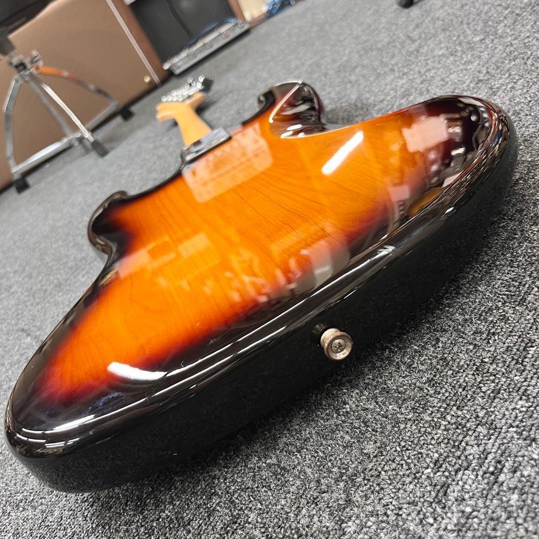 【10297】 Bacchus フレットレスベース サンバースト