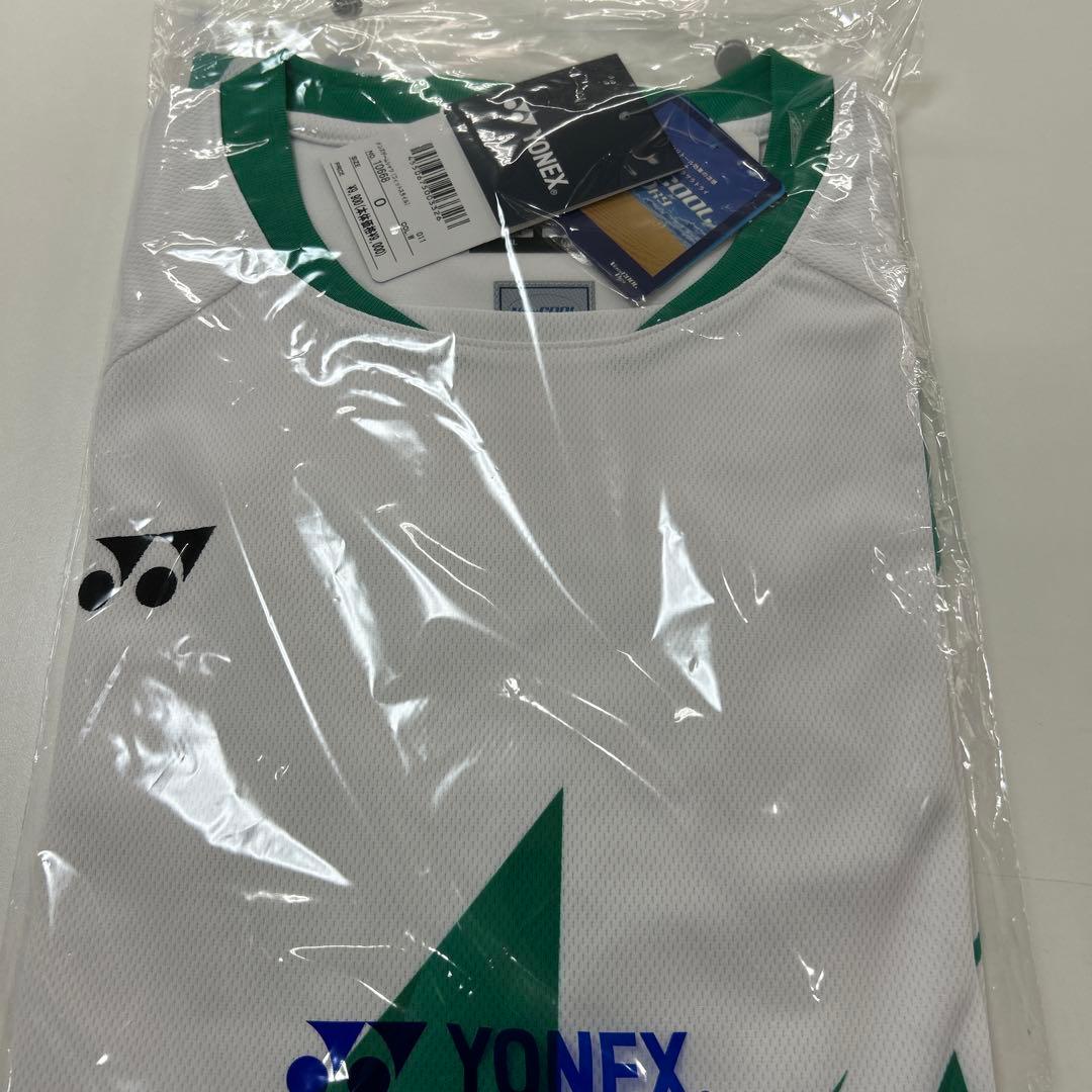 Oサイズ　10668/011　新品未使用　YONEX　ゲームシャツ