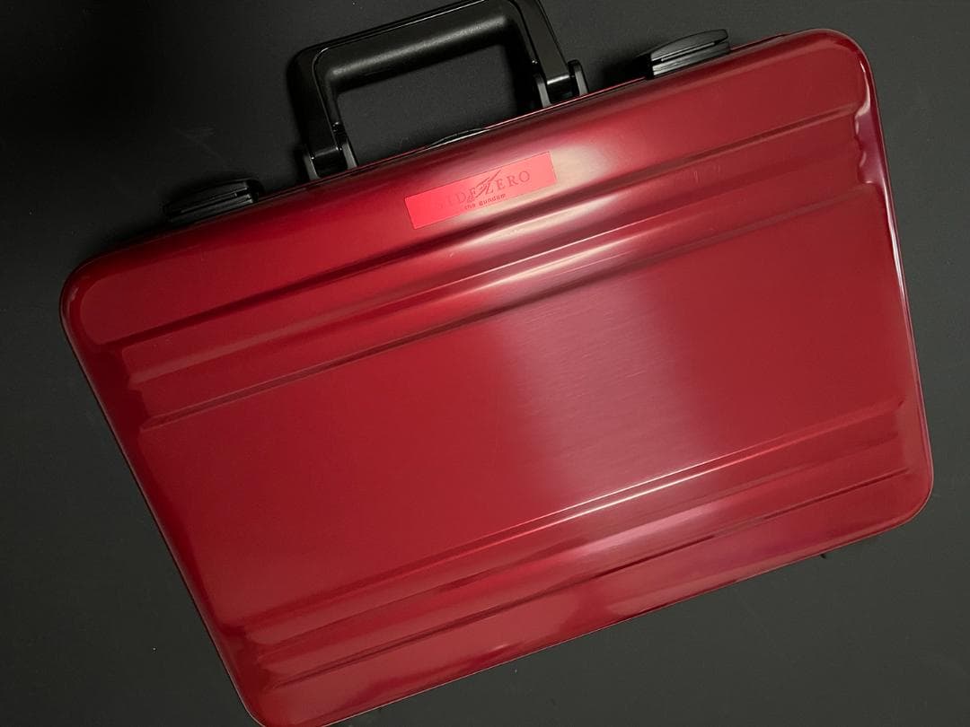 ZERO HALLIBURTON アタッシュケース SIDE ZERO 赤